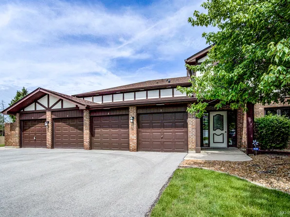 9822 Mill Dr W APT B2, Palos Park, IL 60464