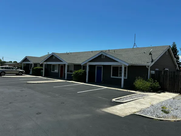 1784 Collyer Dr, Redding, CA 96003