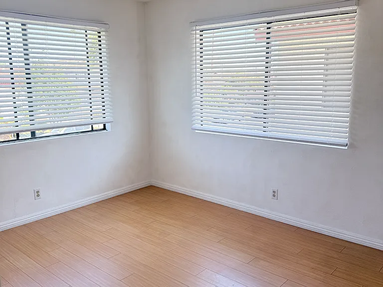 511 N McPherrin Ave #A — Photo 13