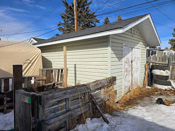 4th image of 819 52nd St