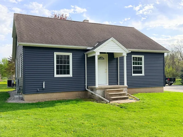 N4310 County Rd R, Hustisford, WI 53034
