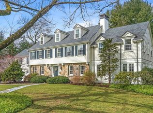 15 Woodcliff Rd, Wellesley, MA 02481