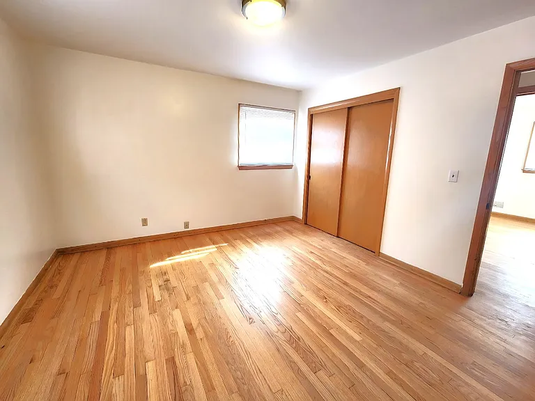 Lease only - 4272 N 91st Street — Photo 9