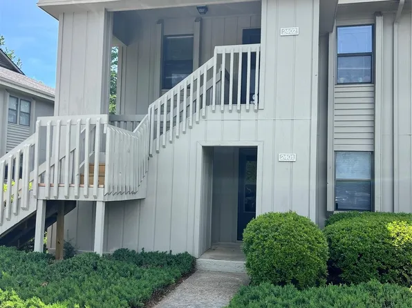 2401 Abbey Cir, Asheville, NC 28805