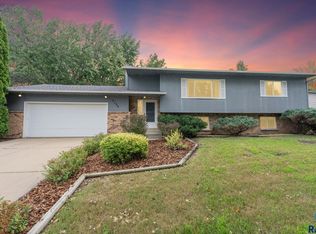 6109 W Coughran Ct, Sioux Falls, SD 57106