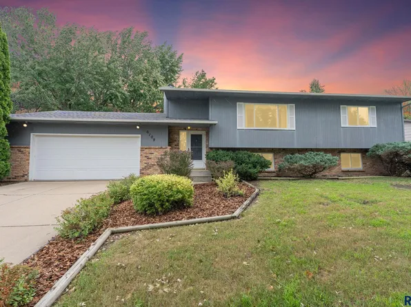 6109 W Coughran Ct, Sioux Falls, SD 57106