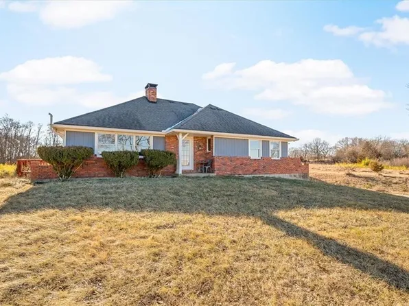 6835 NW 136th St, Kansas City, MO 64163