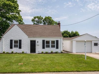 77 Birch Ave E, Farmingdale, NY, 11735