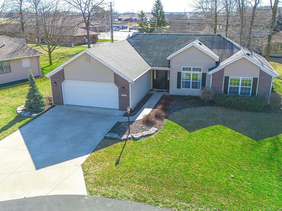 1st image of 650 Golden Oaks Dr Unit 15