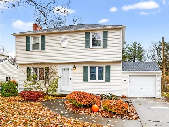 79 Mareeta Rd, Rochester, NY 14624