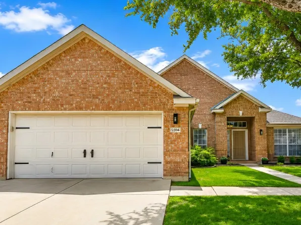 5304 Fox Run Dr, Watauga, TX 76137