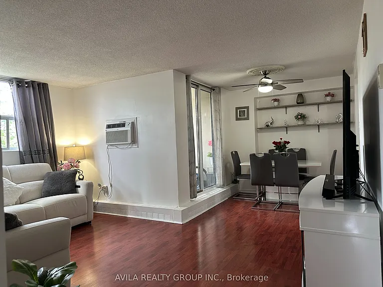 2900 Battleford Rd #210 — Photo 31