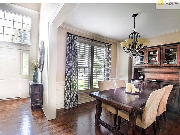 Open & Spacious floor plan.