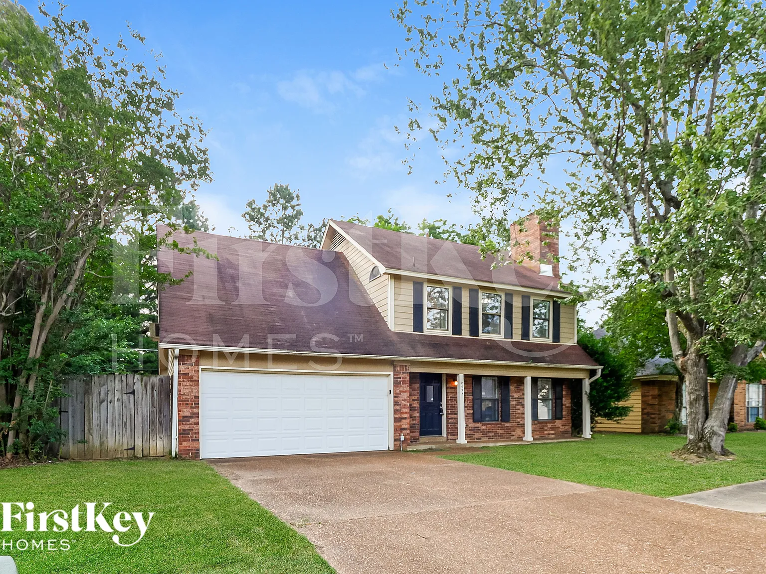 4 bed, 2.5 bath, 1734 sqft, $1,970 — Photo 2