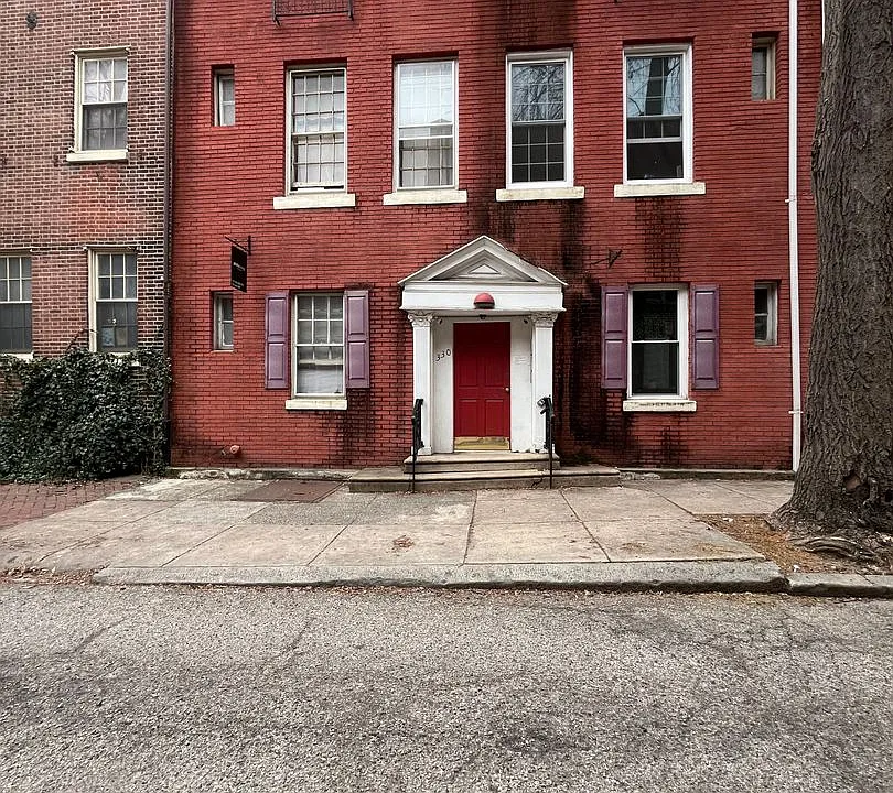 330-332 S. Juniper St