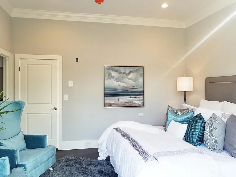 1525 Beacon St #3 — Photo 23
