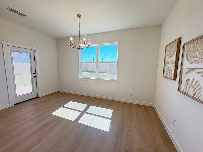 727 Liberty Park Dr — Photo 11
