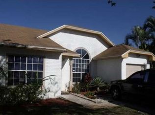 1261 SW 85th Ter, Pembroke Pines, FL 33025