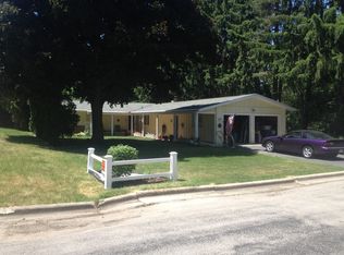 929 Pine St, Owosso, MI 48867