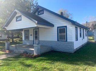 523 N Benton Ave, Bolivar, MO 65613