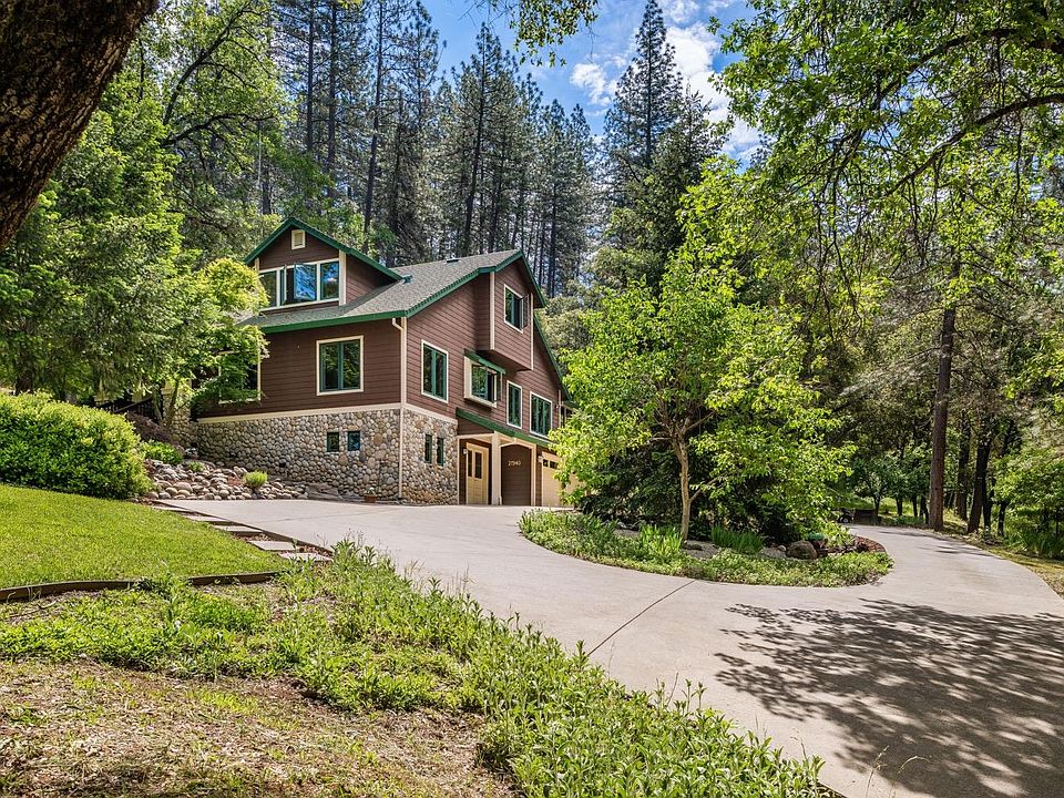 2nd image of 21940 Placer Hills Rd