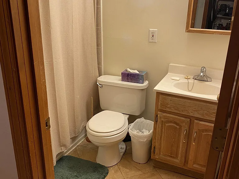 18 Burney St #4 — Photo 5