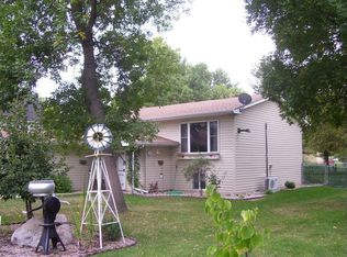 225 1st St, Clinton, MN 56225
