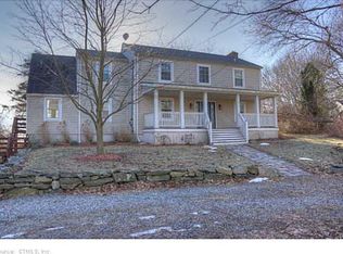 1 Bradley Ln, Groton, CT 06355