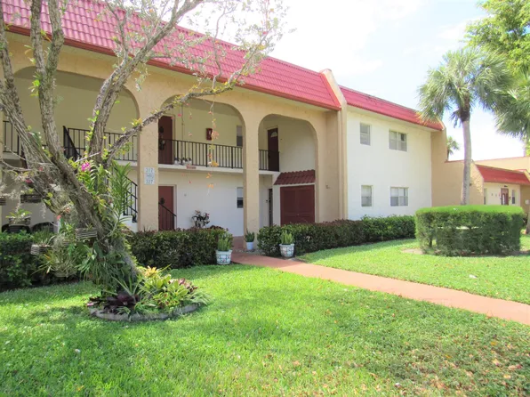 327 Lake Dora Drive, West Palm Beach, FL 33411