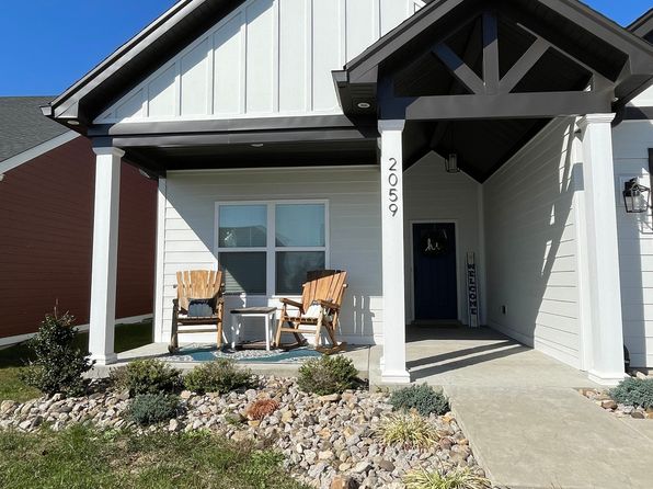2059 Mary Ella Dr #1, Georgetown, IN 47122