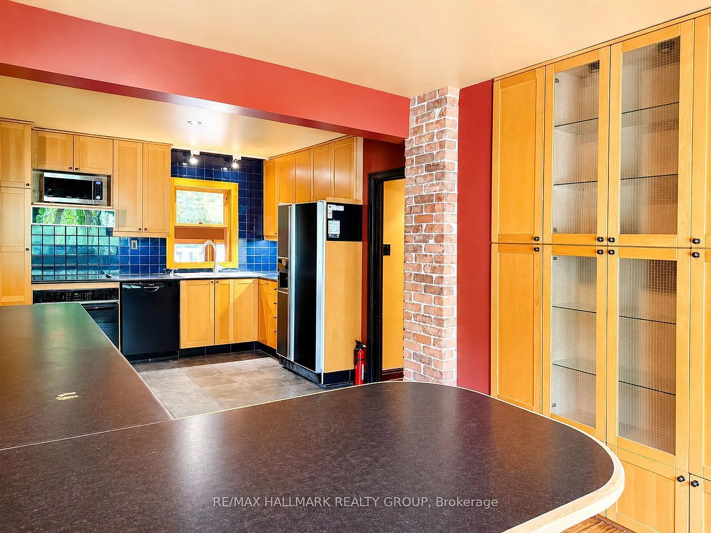 5 bed, $4,900 — Photo 3