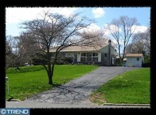 26 War Trophy Ln, Media, PA 19063