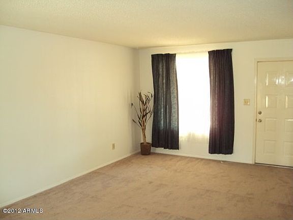 2nd image of 2346 E Glade Ave