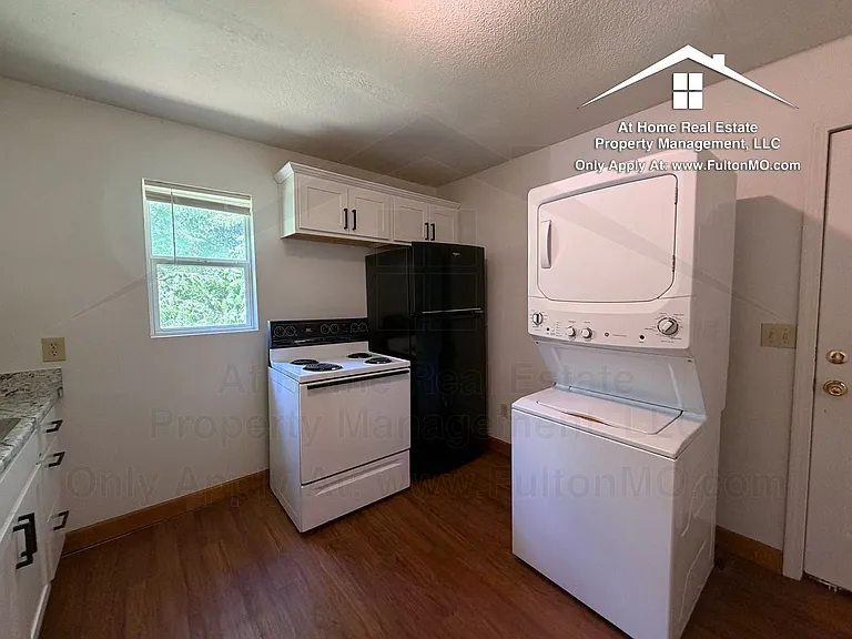 1514 Monroe St — Photo 18