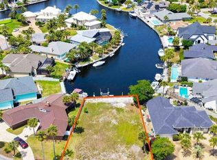 1420 Trout Dr, Panama City Beach, FL 32408