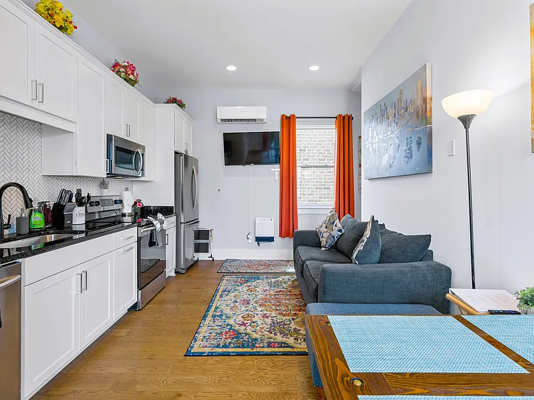 1570 Cowart St #1570 — Photo 7