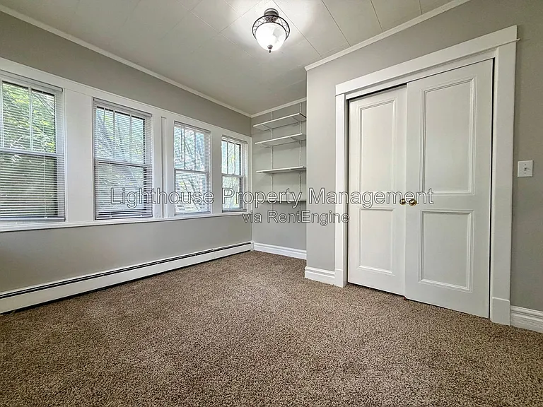49 Prospect Ave NE #3 — Photo 10