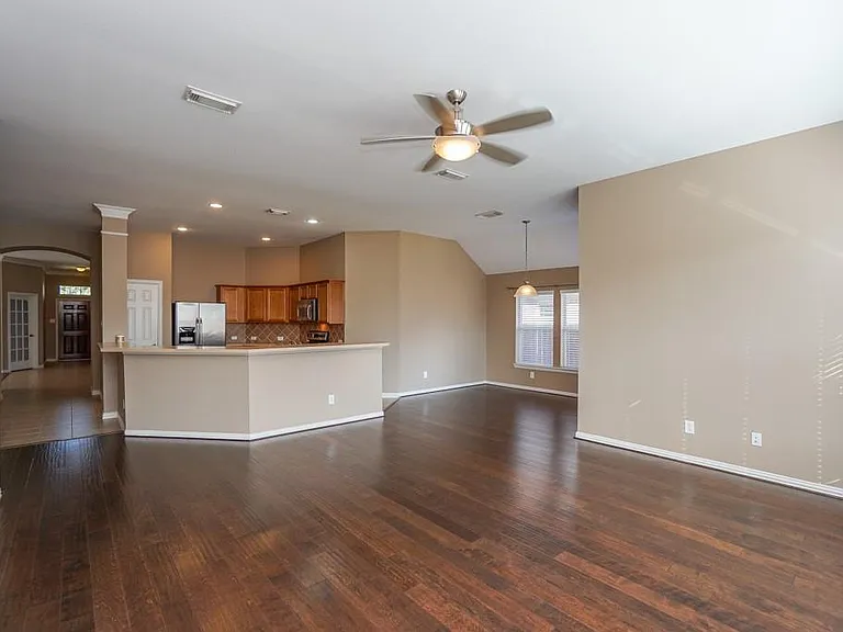 7102 Thistlewood Park Ct — Photo 14