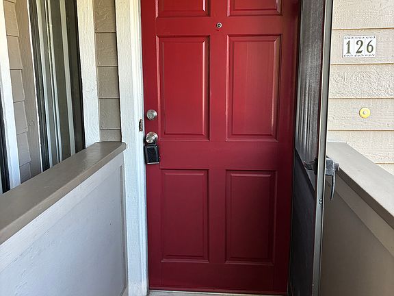 3rd image of 1095 Shadowridge Dr