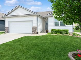 2915 SW Country Ln, Ankeny, IA 50023