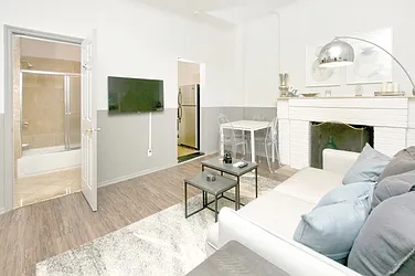 Rented by Carini Group