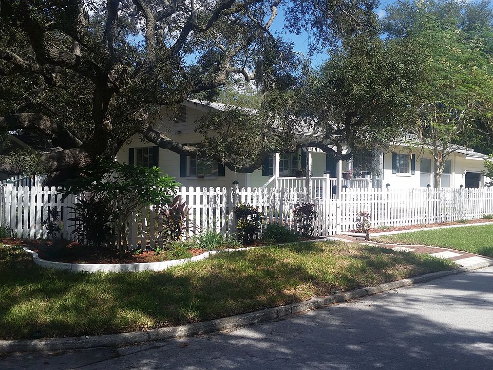 Charming St Pete Home 
