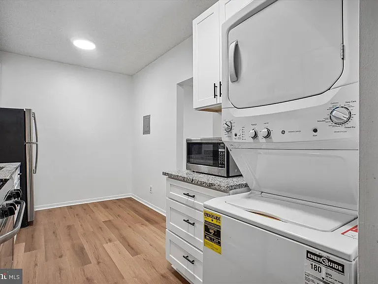 11805 Breton Ct #1A — Photo 17