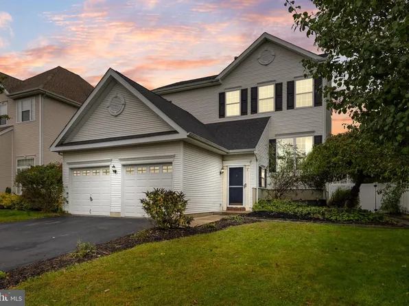 7 Mohawk Trl, Burlington, NJ 08016