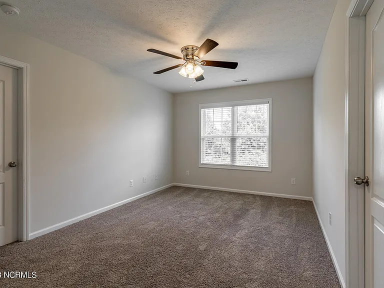 3118 Bettye Gresham Ln — Photo 14