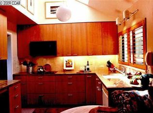 1738 Stanley Dollar Dr APT 2B, Walnut Creek, CA 94595
