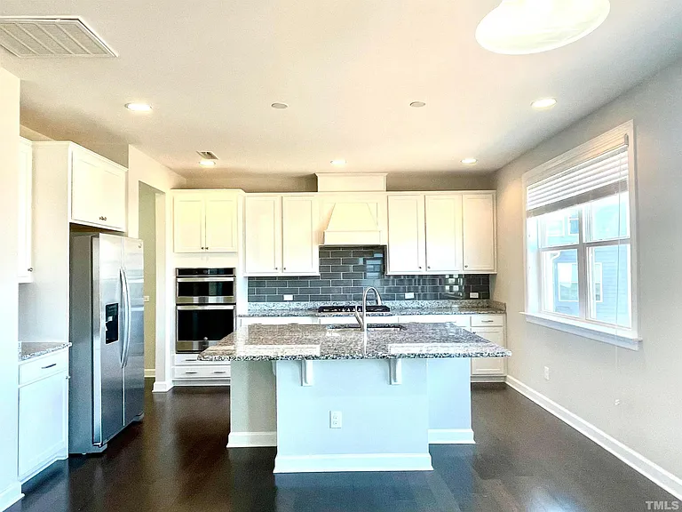 8008 Gilano Dr — Photo 13
