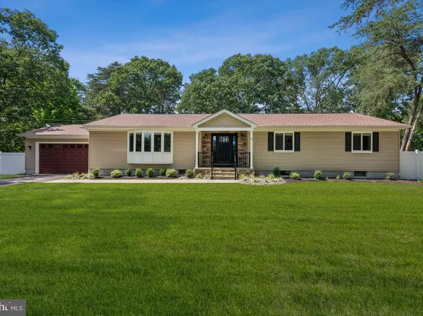 23 Lafayette Ave, Voorhees, NJ 08043