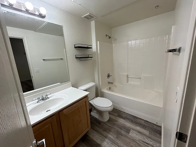 16825 N 14th St #75 — Photo 14
