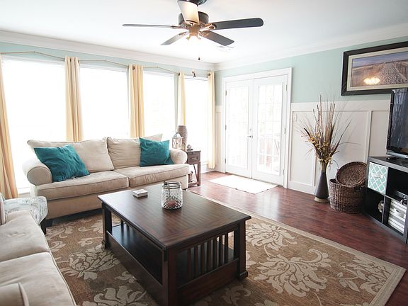 5th image of 10116 Lonesome Pine Dr